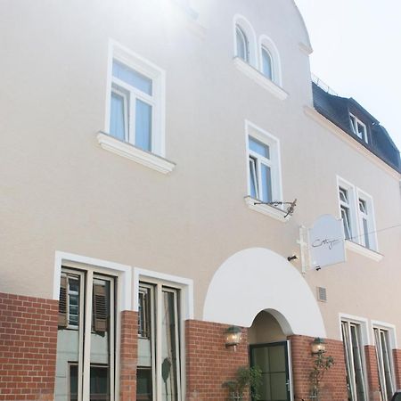 Cottage Rheingau Hotel Walluf المظهر الخارجي الصورة